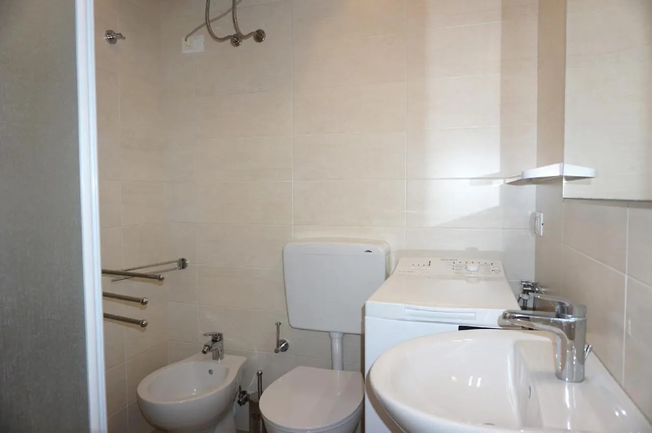 Gorgeous Studio With Shared Pool And Terrace Porto Santa Margherita di Caorle 0*,  Italy